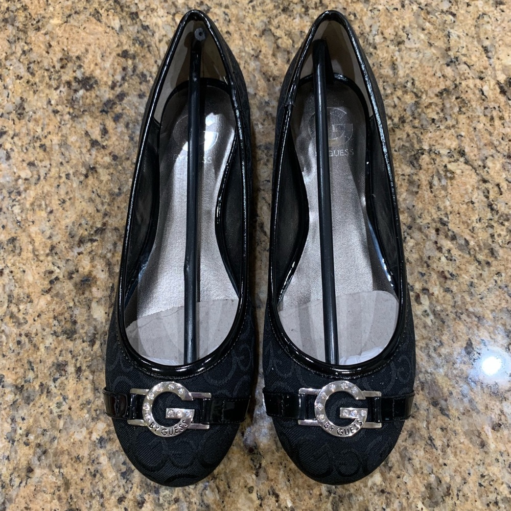 New in Box - G by Guess Daisy Ballet Flats - Black Signature - Size 8